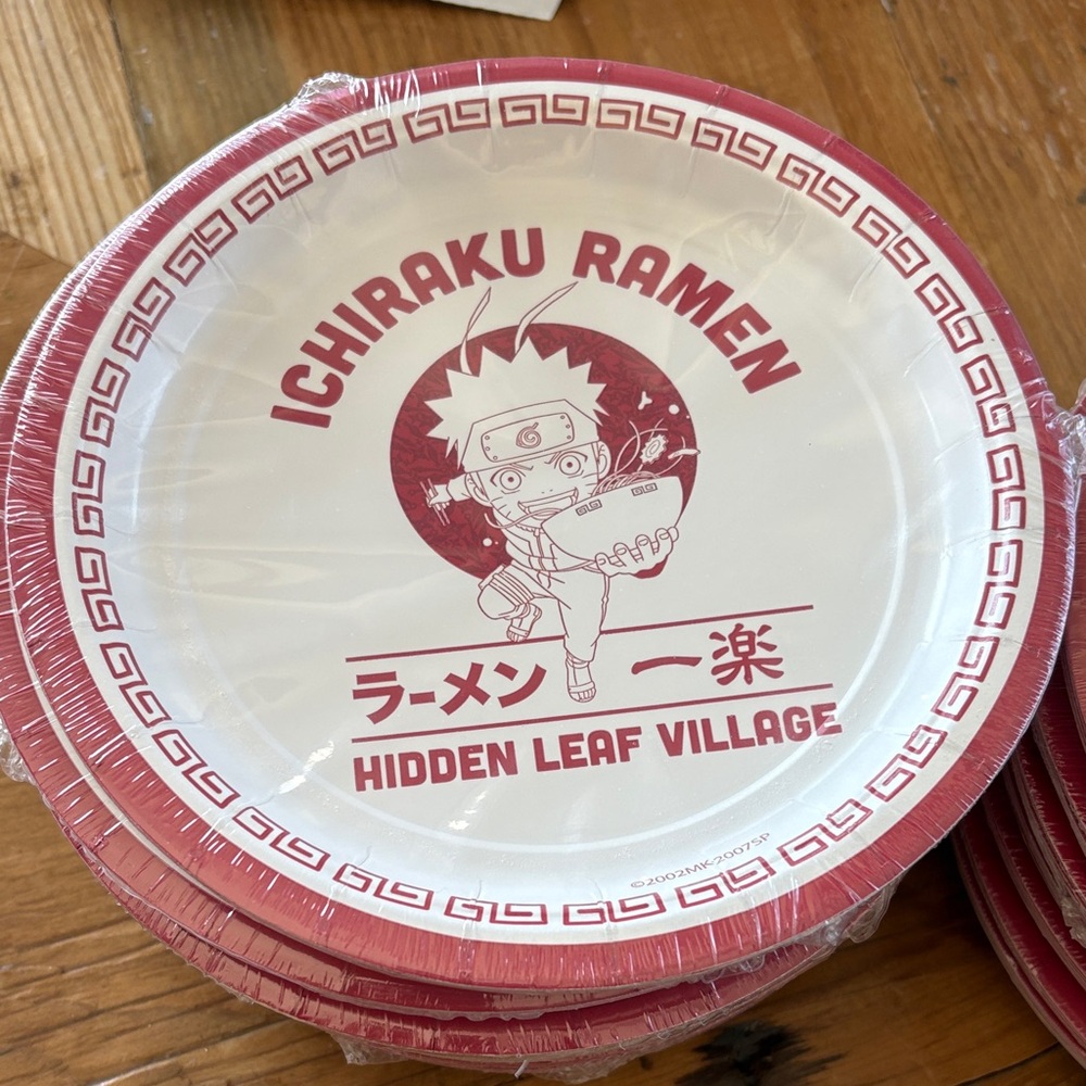 NEW  Ramen 7” paper plates 15 package Bundle